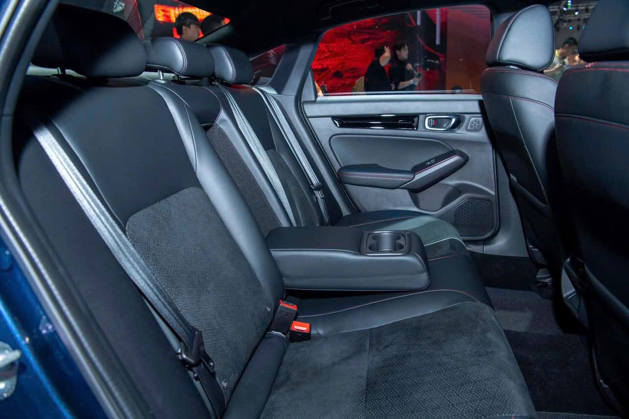 hàng ghế sau Honda Civic 